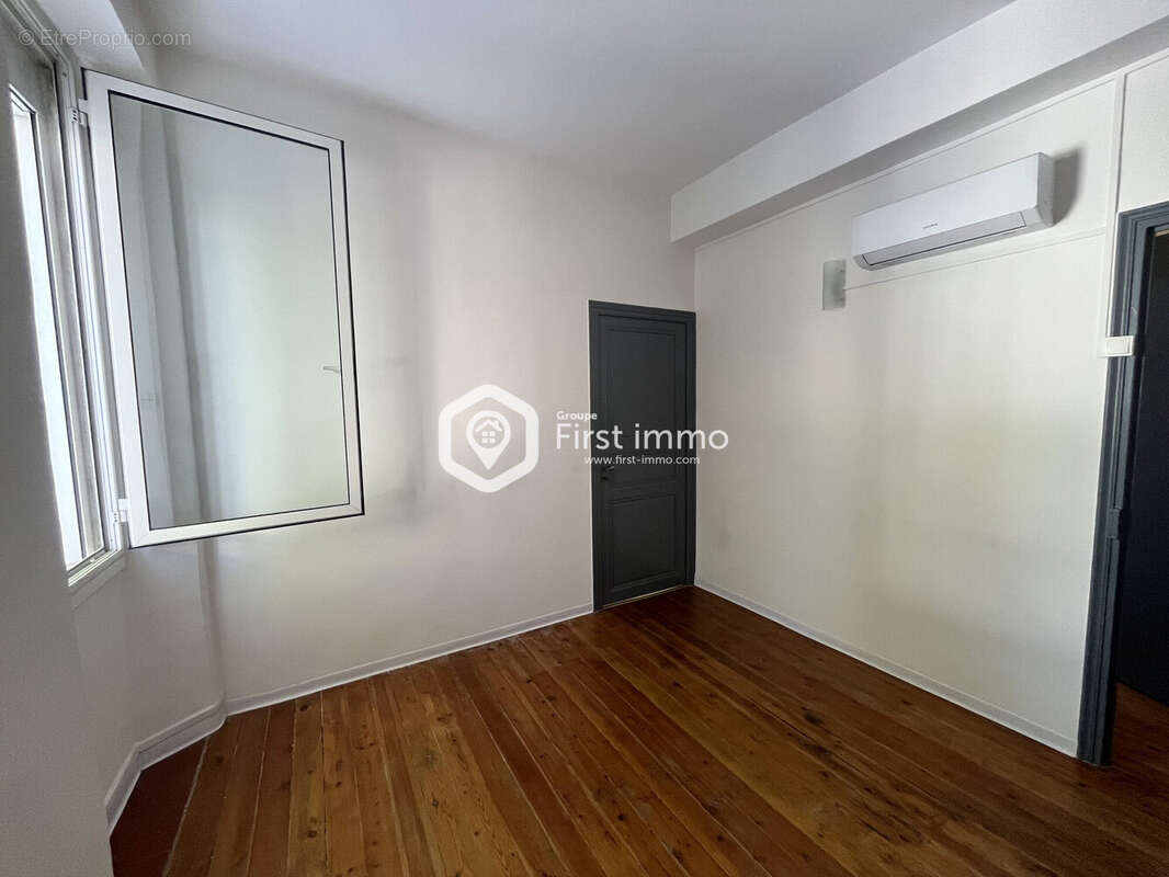 Maison à LATOUR-DE-FRANCE