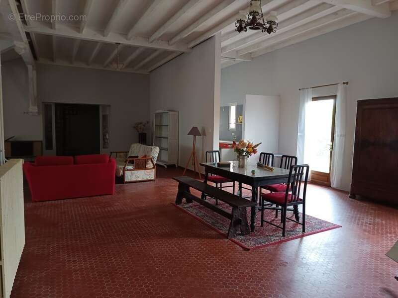 Maison à EUGENIE-LES-BAINS