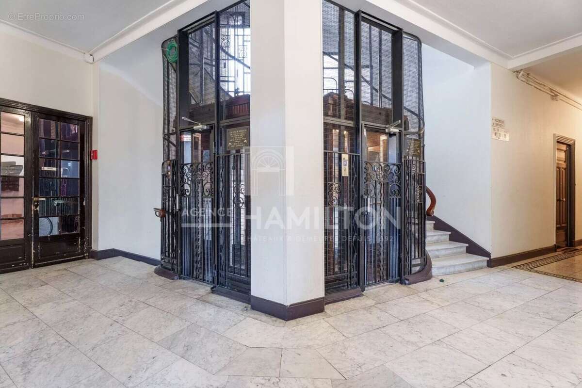 Nice  Appartement dexception - vue panoramique - photo 10