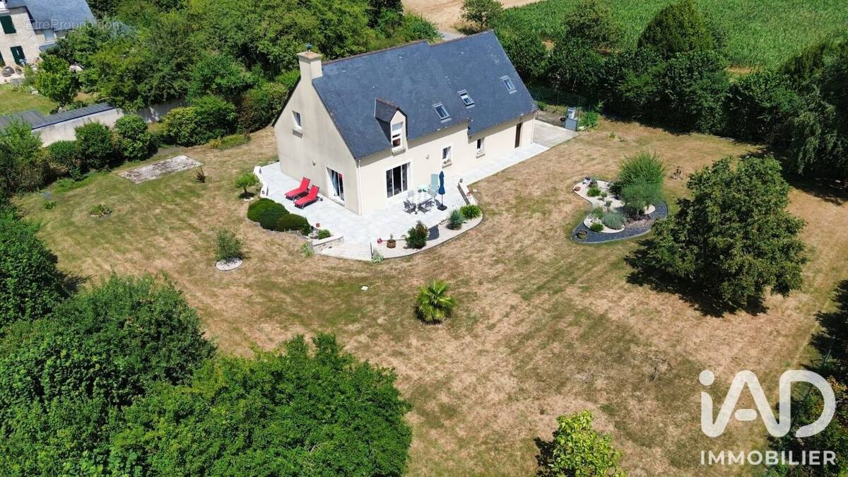 Photo 1 - Maison à SAINT-JUVAT