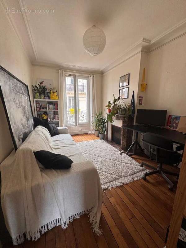 Appartement Paris 3 pièce(s) 51.99 m2 - photo 4