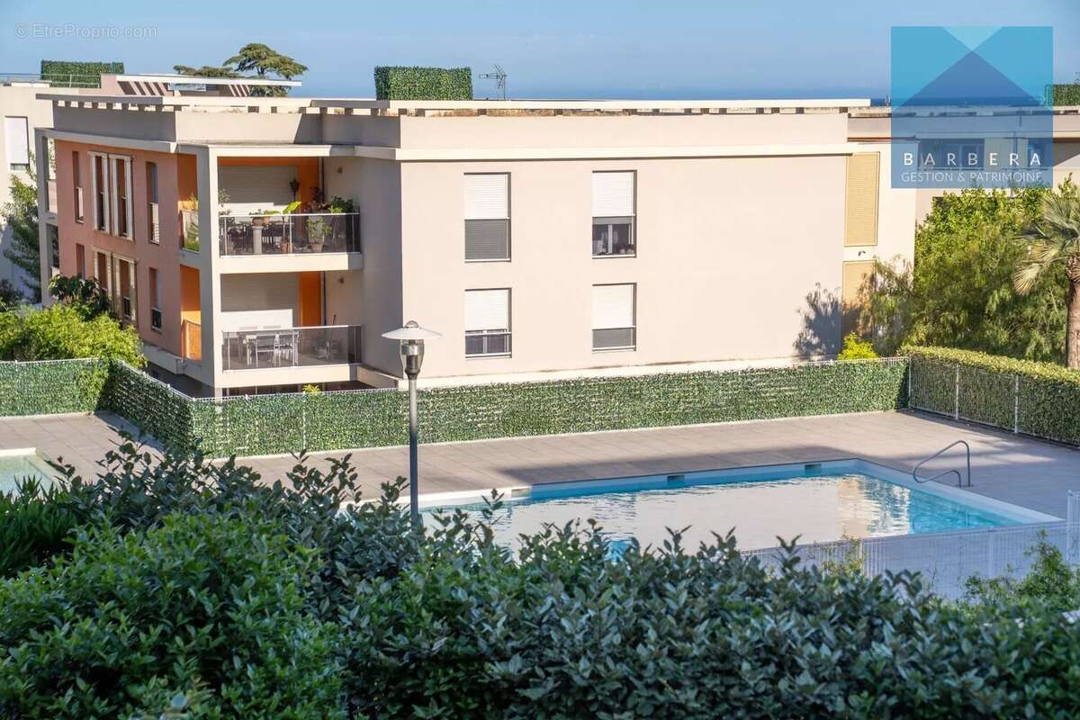 Appartement à VILLENEUVE-LOUBET