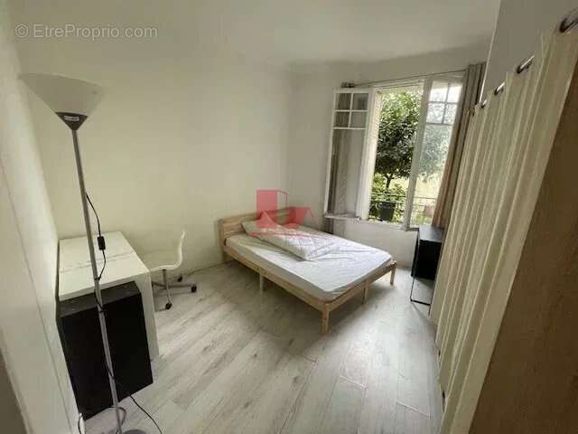 Appartement à ISSY-LES-MOULINEAUX