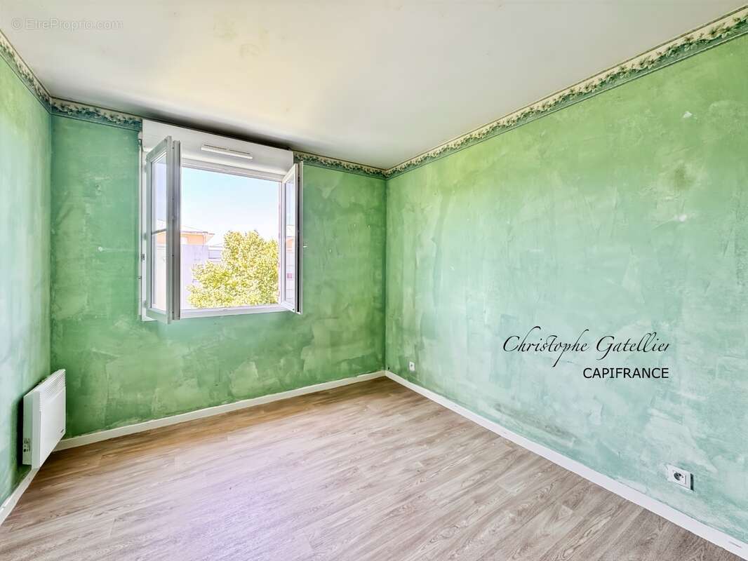 Dernier étage t4 (3 chambres) avec terrasse de 65 m² - photo 11