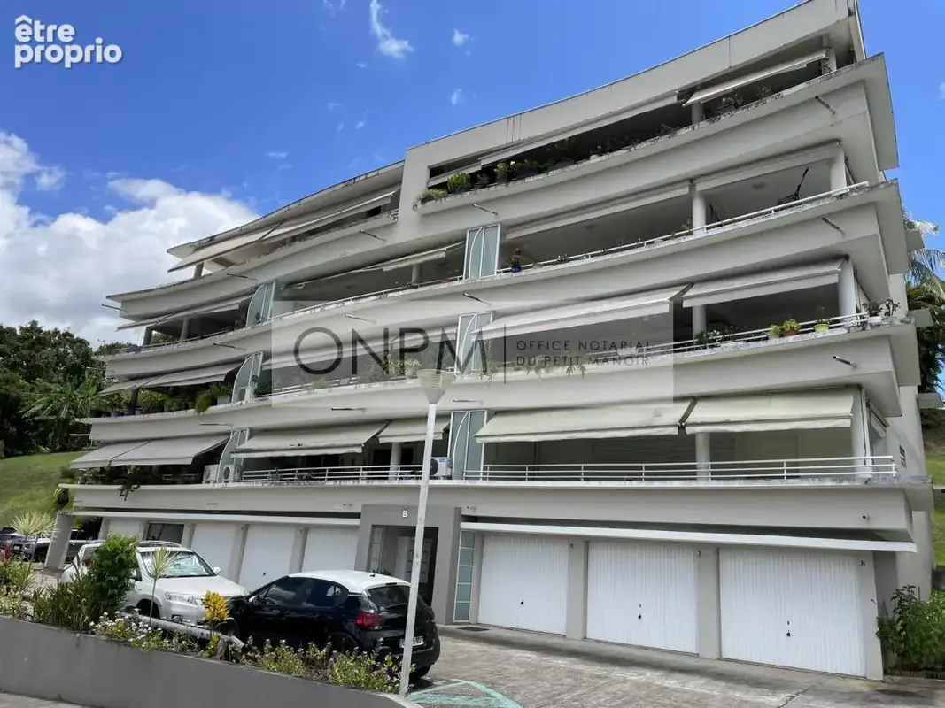 Appartement à FORT-DE-FRANCE