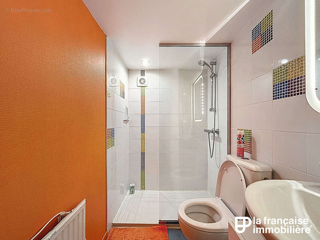 Maison à VEZIN-LE-COQUET