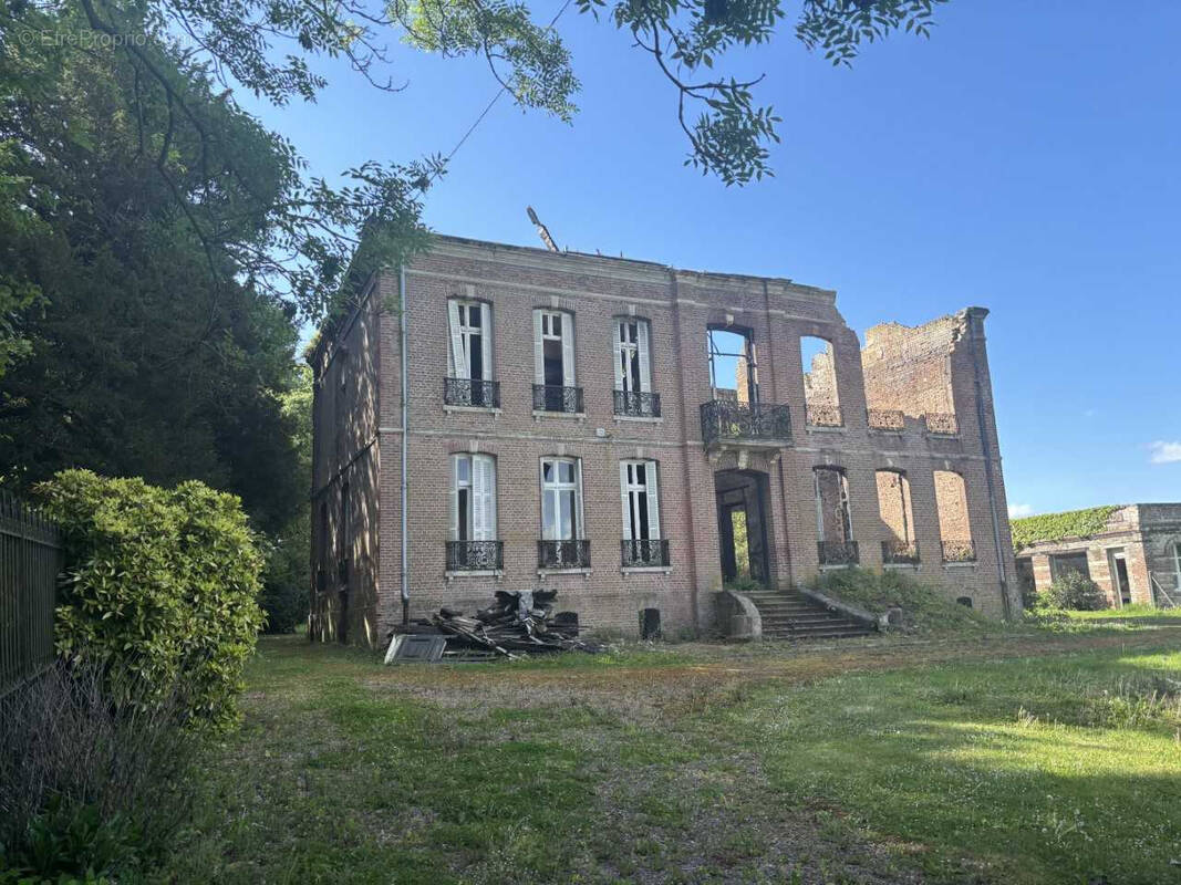 Maison à TULLY