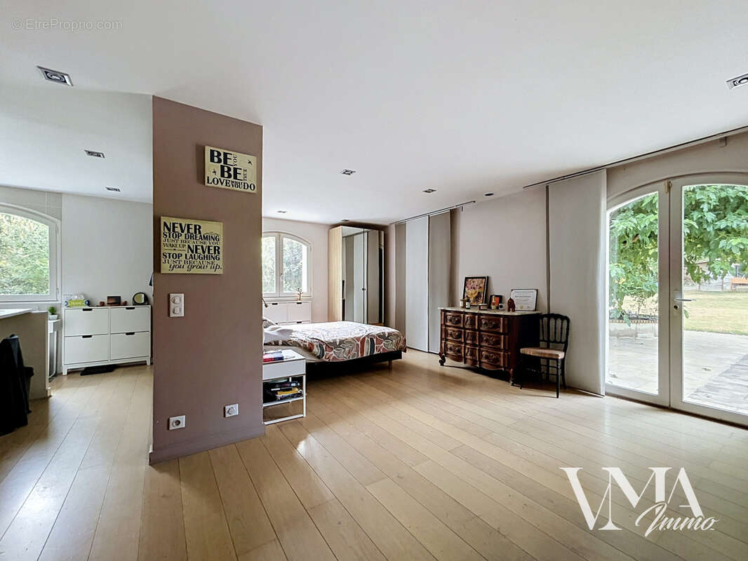Villa 266m2 avec piscine - photo 14