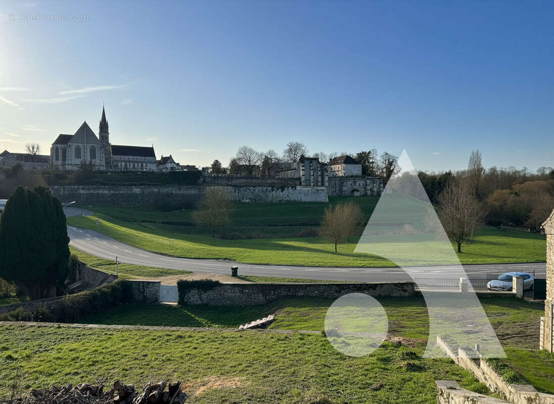 Maison à CREPY-EN-VALOIS