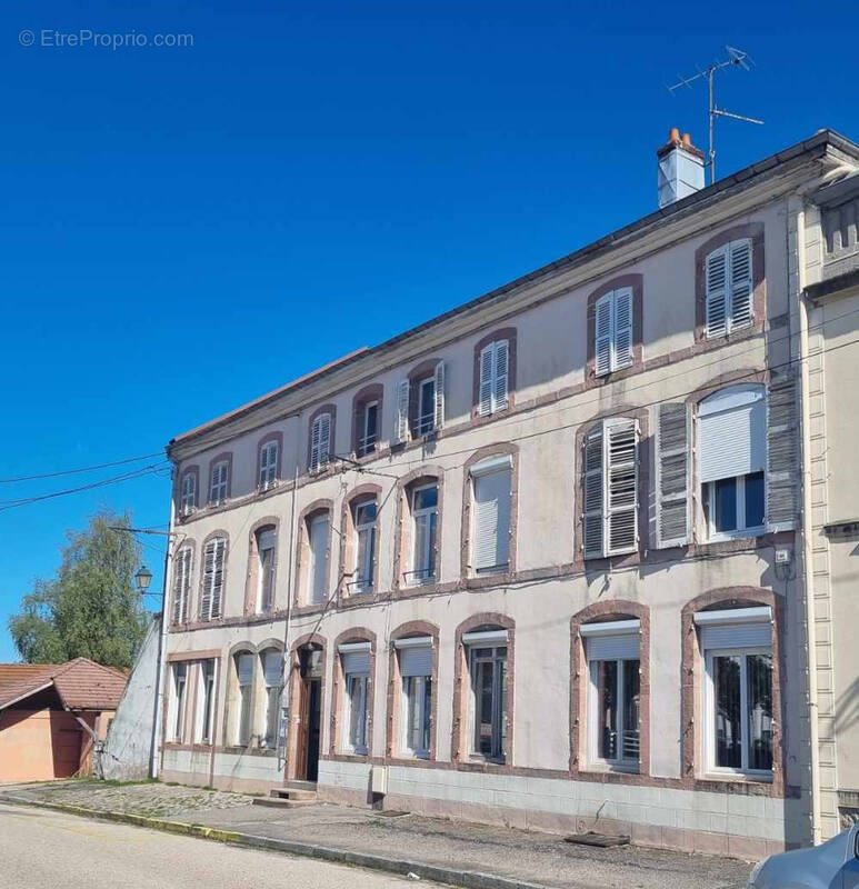 Appartement à BRUYERES