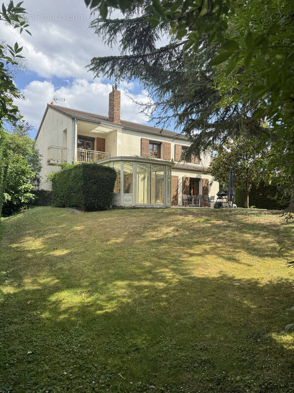 Maison à AULNAY-SOUS-BOIS