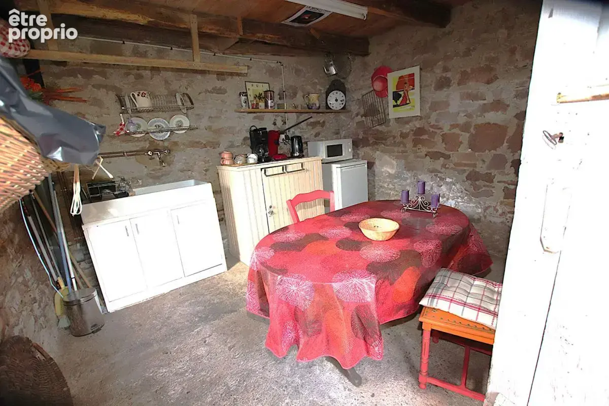 Ensemble immobilier de 193m2 + garage 100m2 - 5 logements - photo 17