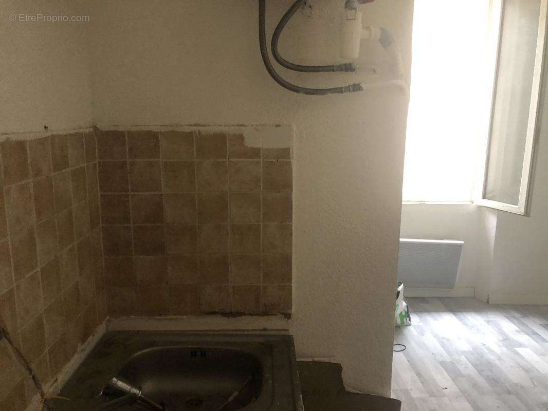 Appartement à MARSEILLE-1E