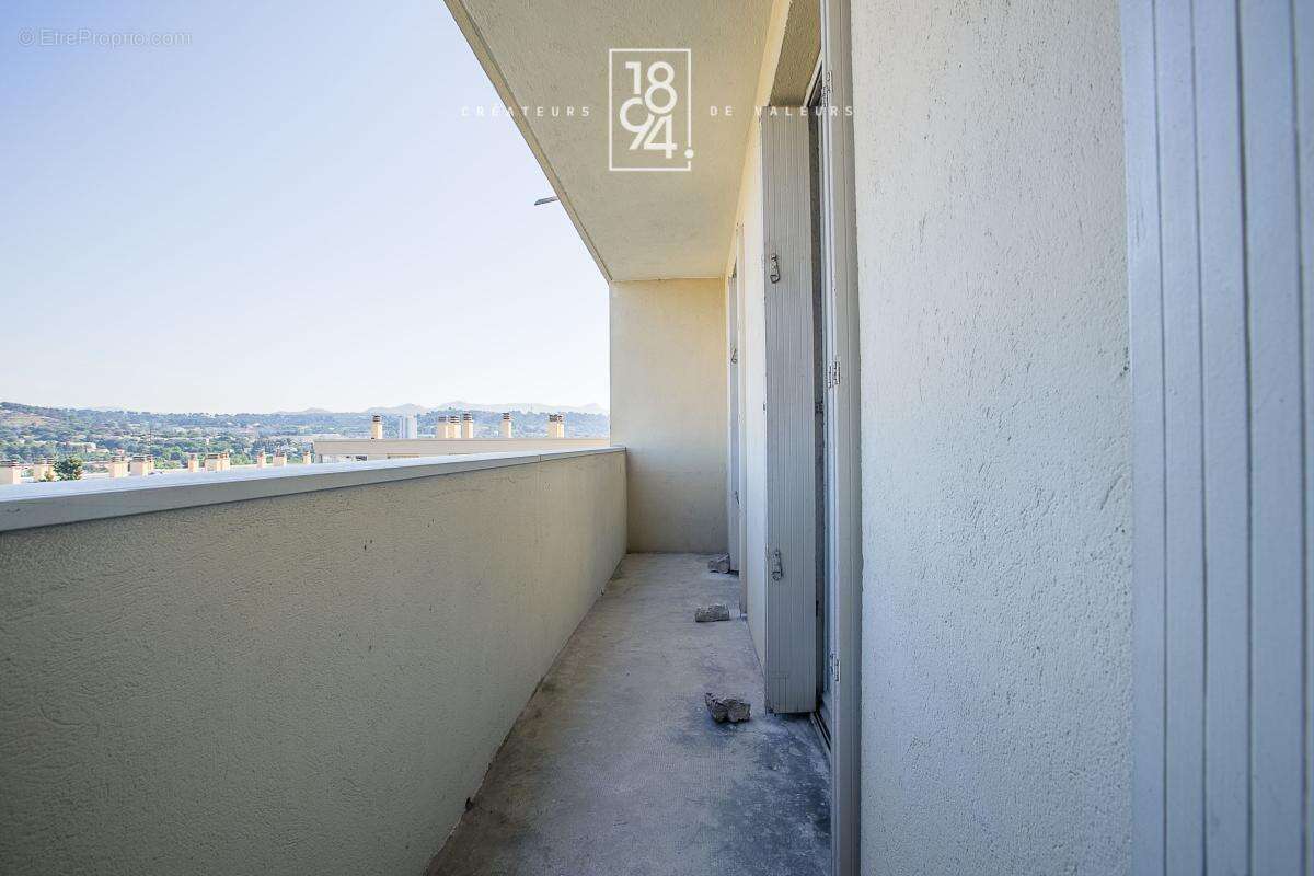 Appartement à MARSEILLE-11E