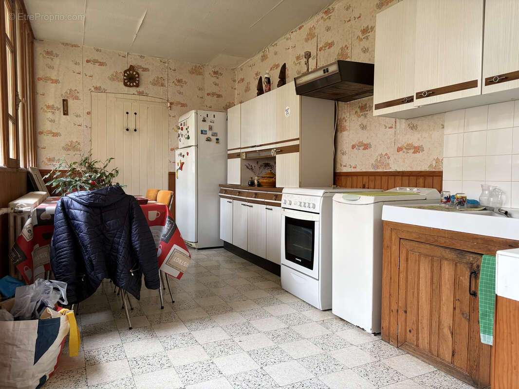 Maison à BEAUVAIS
