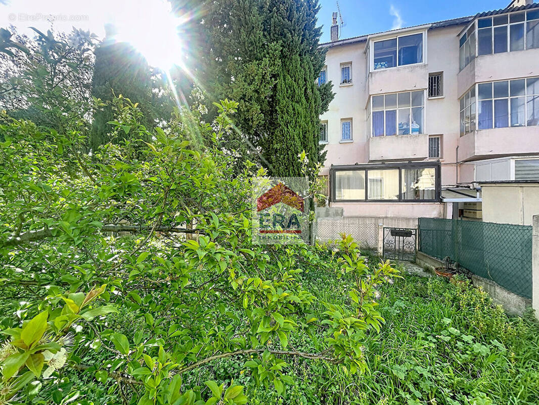 Appartement à MARSEILLE-13E