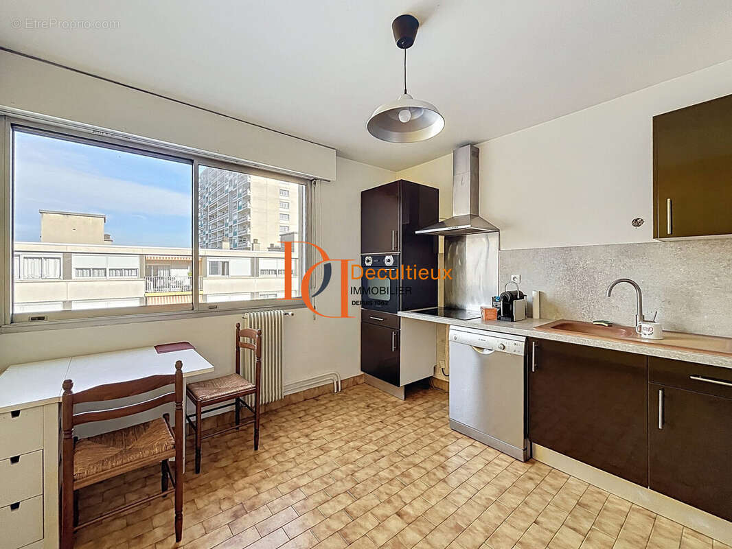 Appartement à VILLEURBANNE
