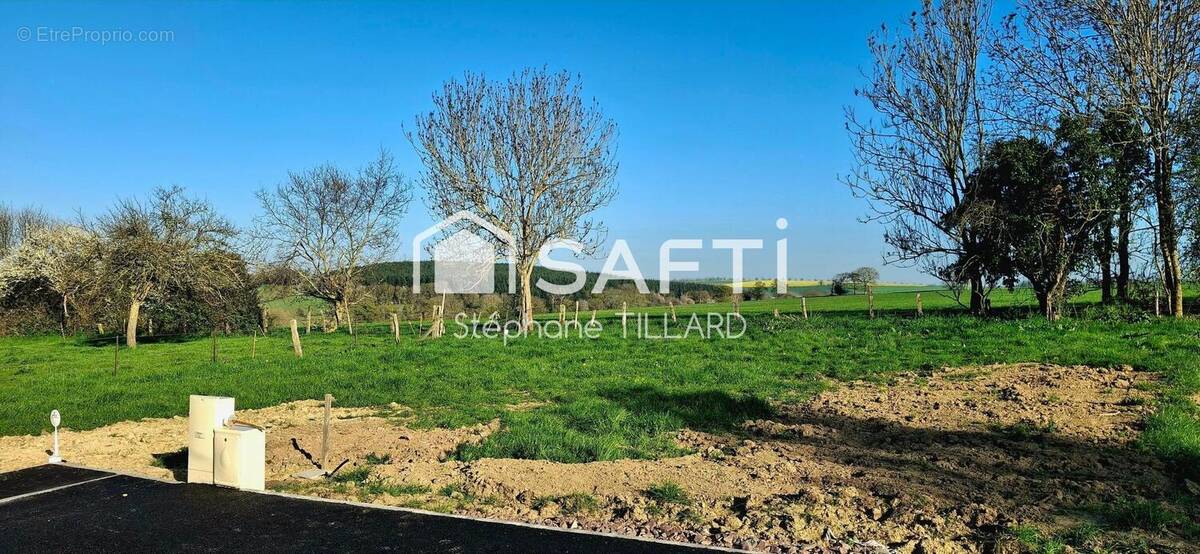 Photo 1 - Terrain à VILLERS-BOCAGE