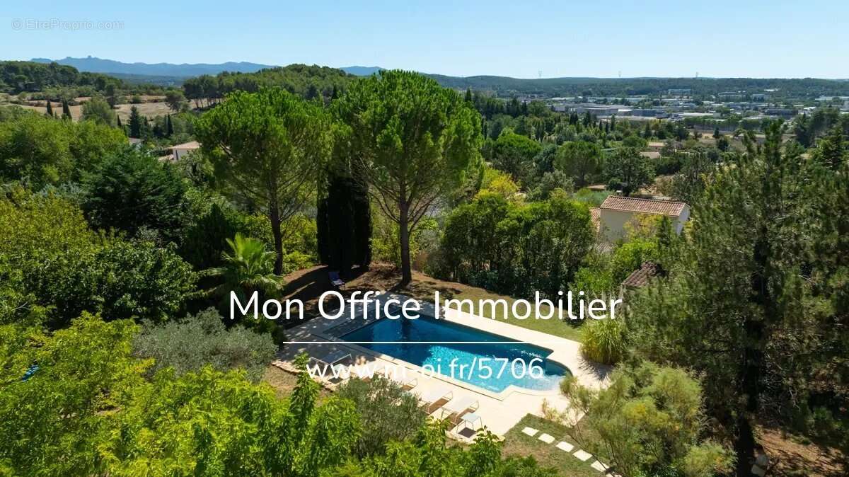 Maison à AIX-EN-PROVENCE