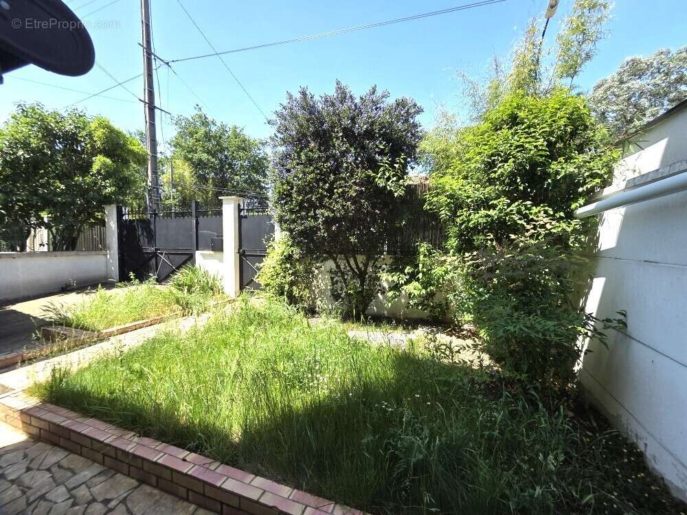 Maison à NEUILLY-PLAISANCE