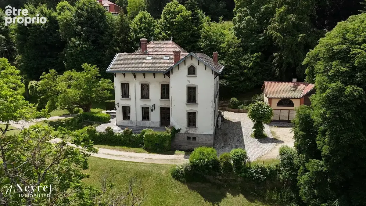 Superbe maison de maitre a st bonnet le chateau - photo 10