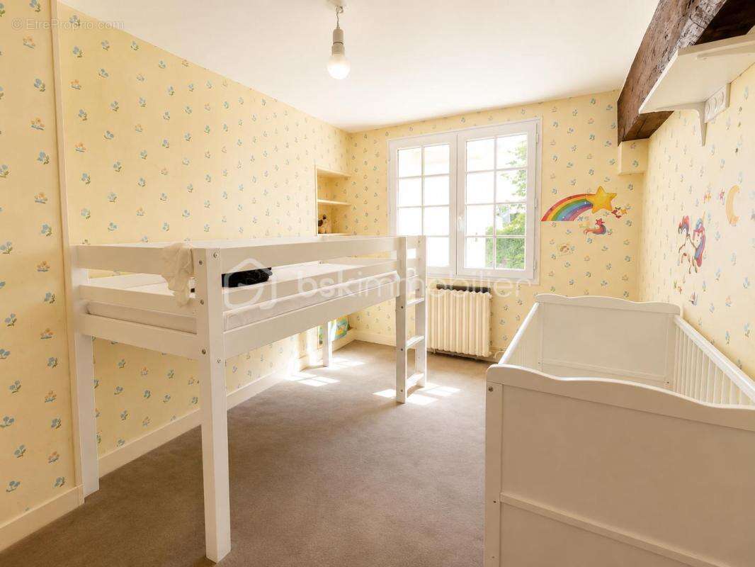  Maison familiale 7 pièces – 170 m² – 5 chambres – terrain de 724 m² - photo 5