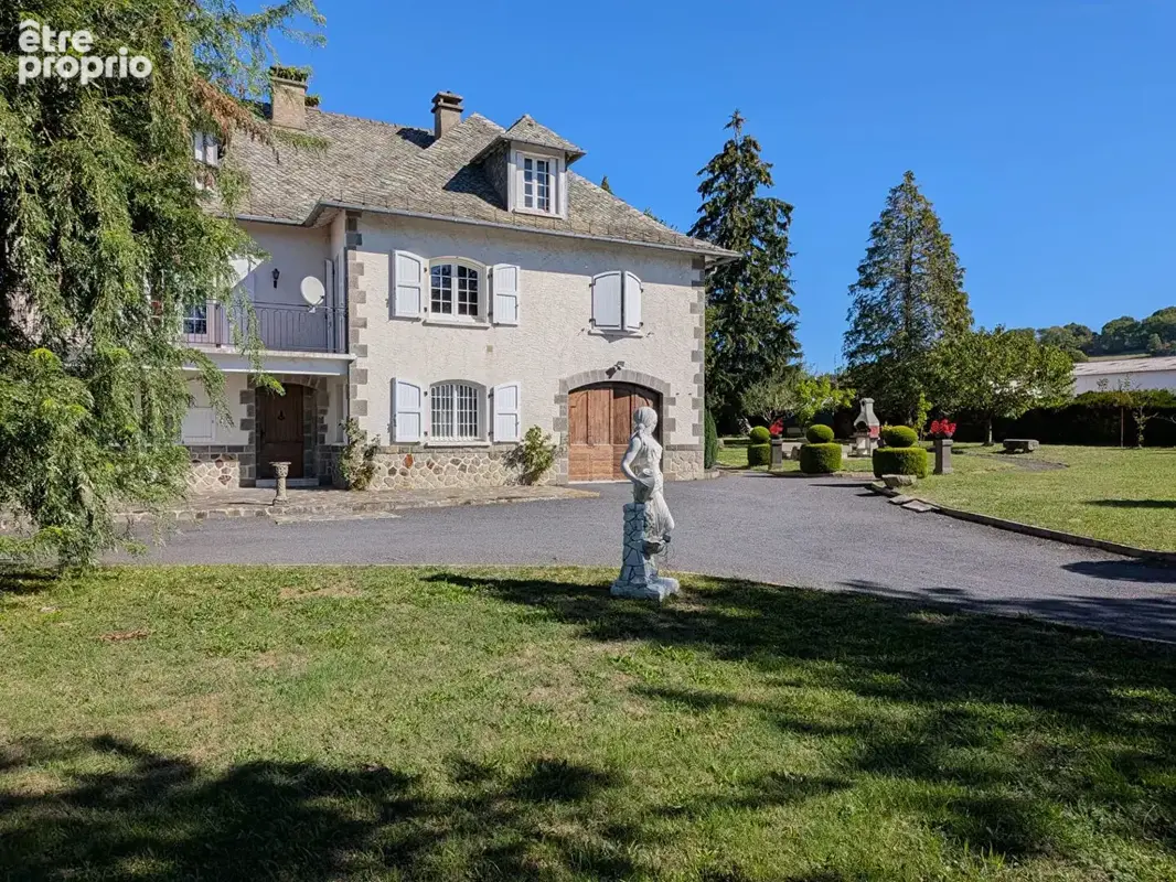 Photo Maison à Aurillac au prix de 495 000€