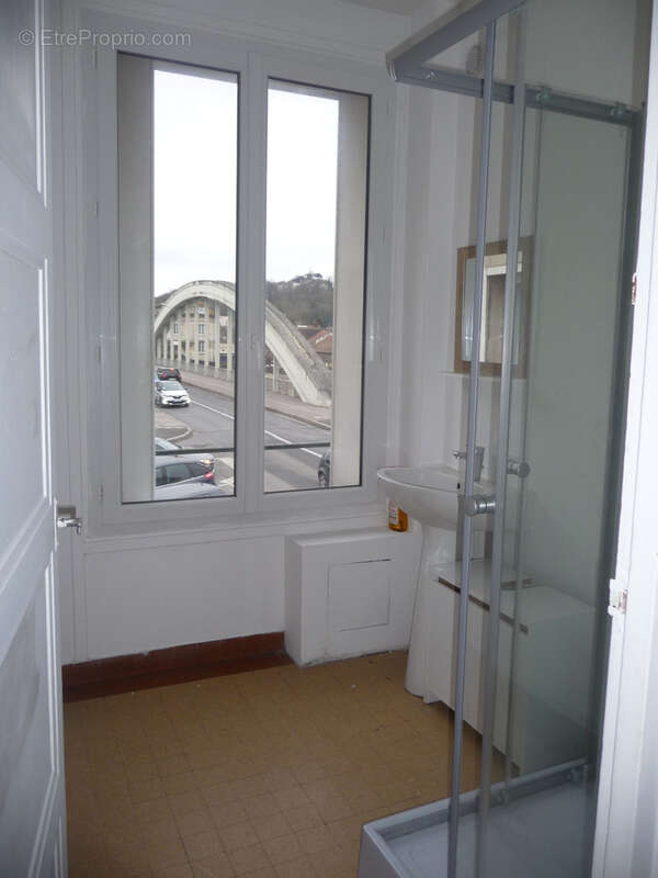 Appartement à PONT-SAINTE-MAXENCE