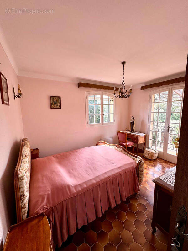 Maison à LA CROIX-VALMER