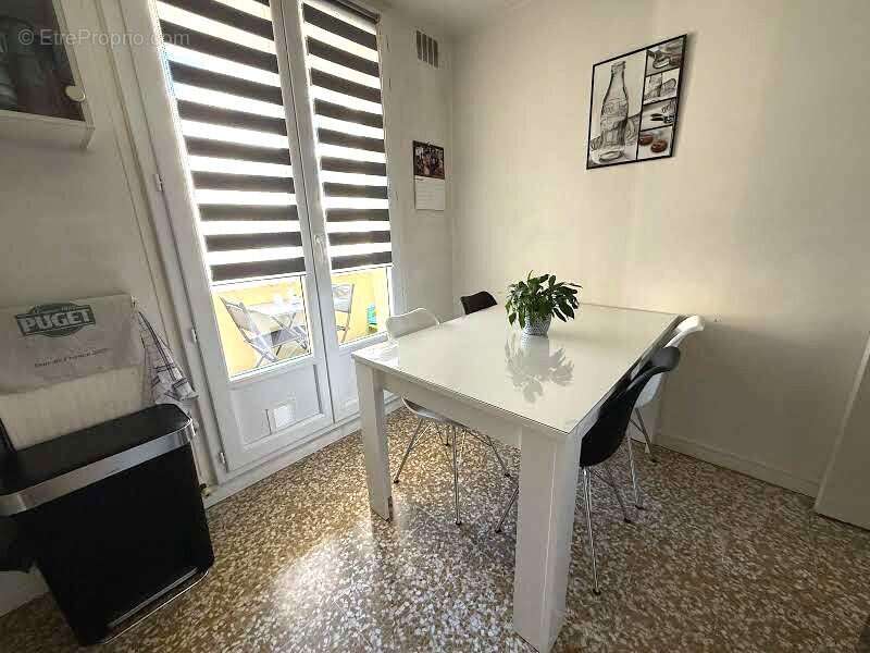 Appartement à SASSENAGE