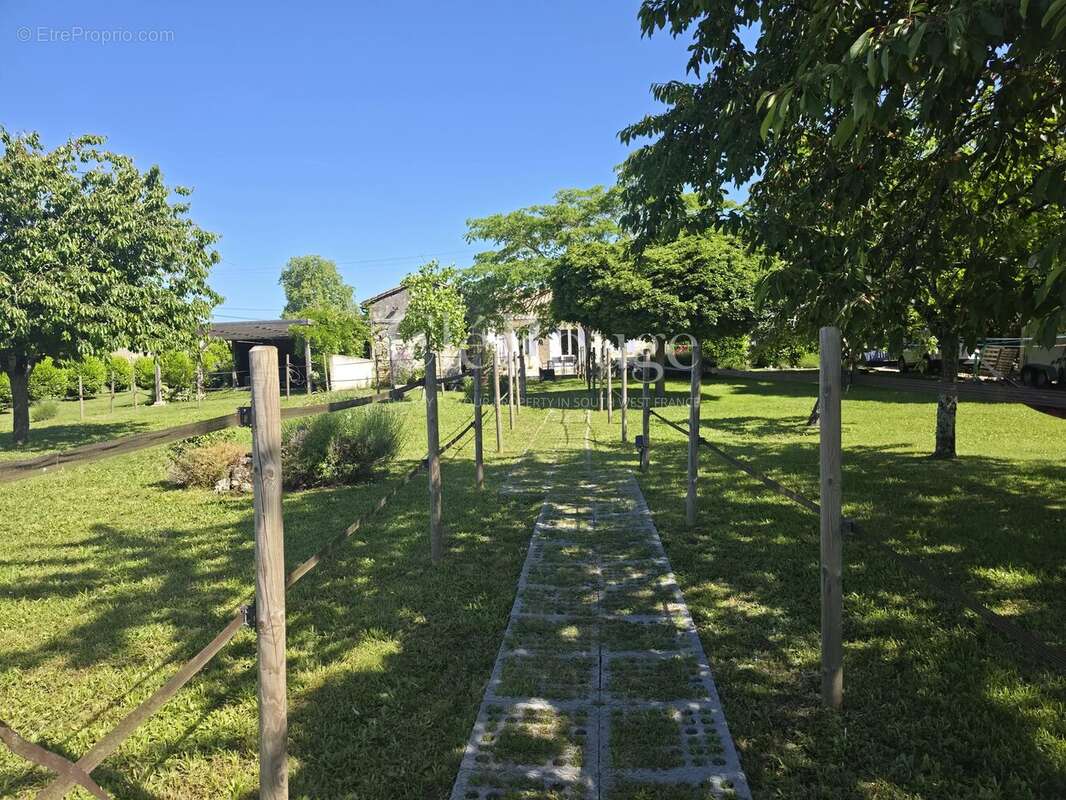 Belle propriété équestre clé en main sur 1,7 hectare au cœur de la campagne girondine - photo 28