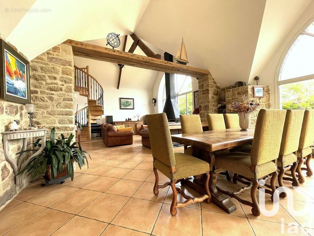 Maison 387 m² à Belz  - photo 2