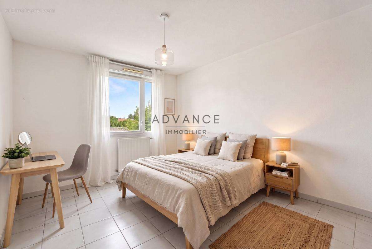 EXCLUSIVITÉ - Appartement T3 Avec place sous sol - photo 9