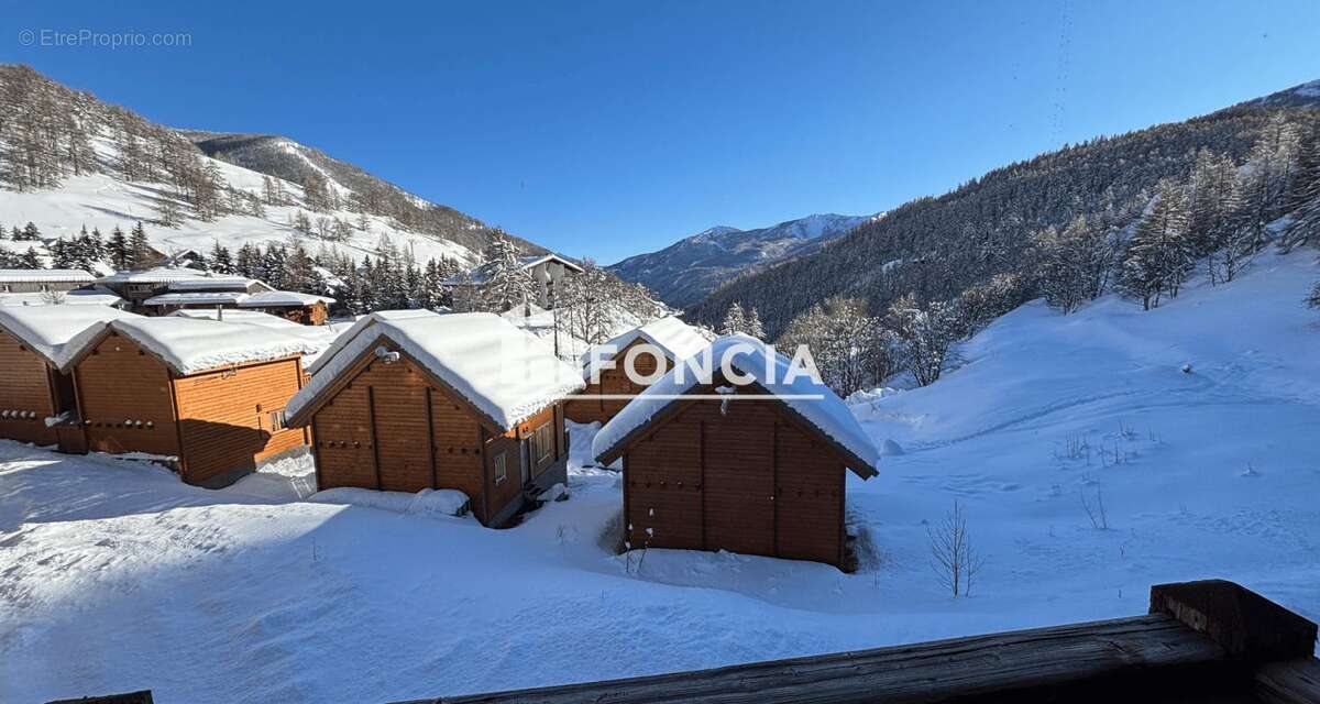 La foux d'allos, ski aux pieds studio plein sud offrant 5 couchages, balcon casier et parking - photo 4