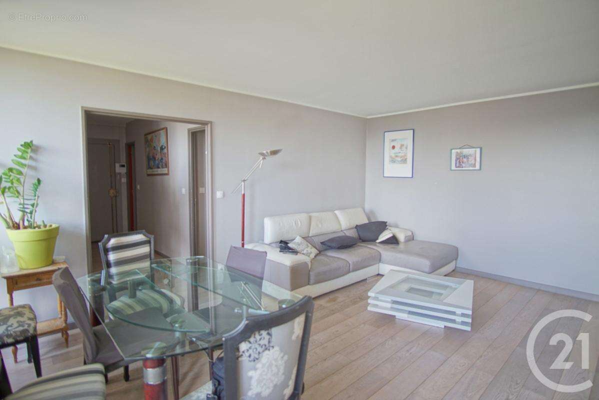 Appartement à CRETEIL