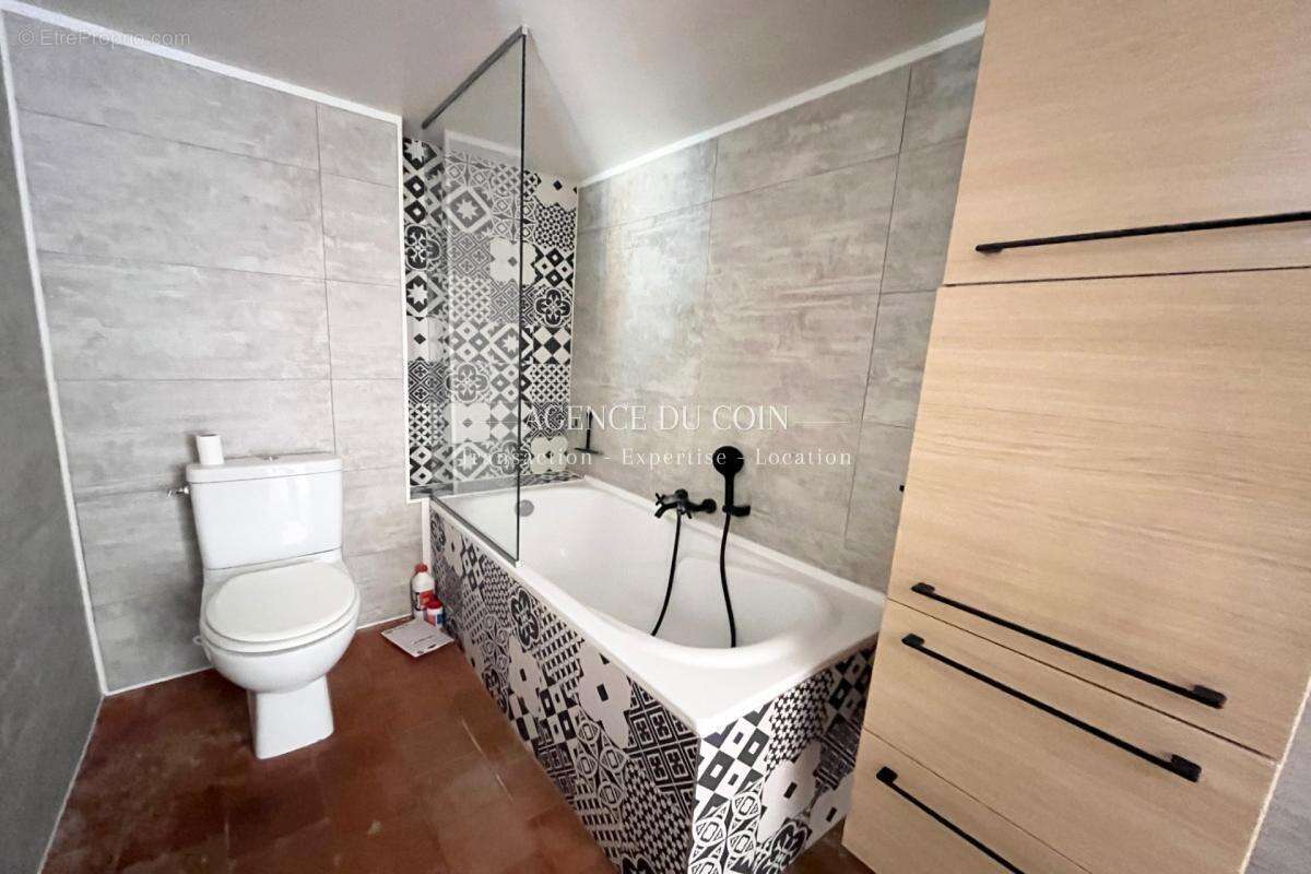 Appartement à LE MUY