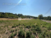 Terrain à BRUE-AURIAC