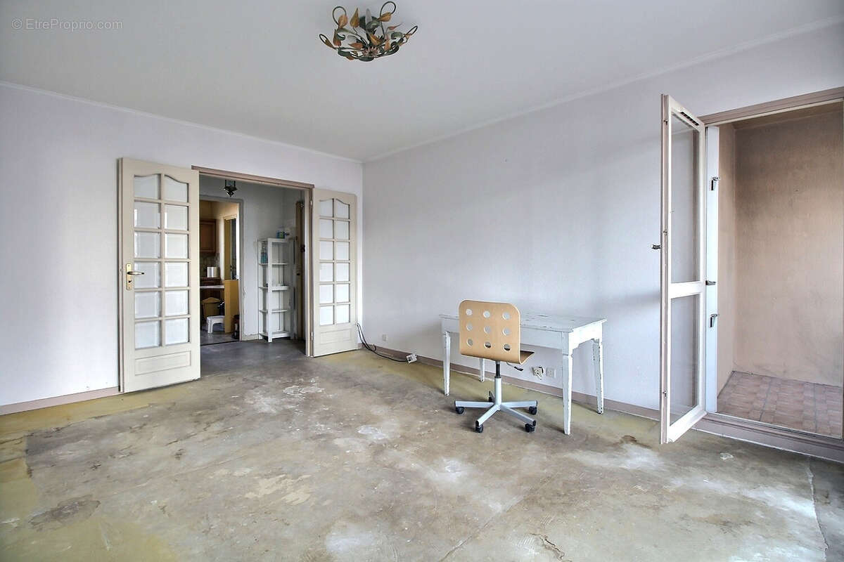 Appartement à COLOMBES