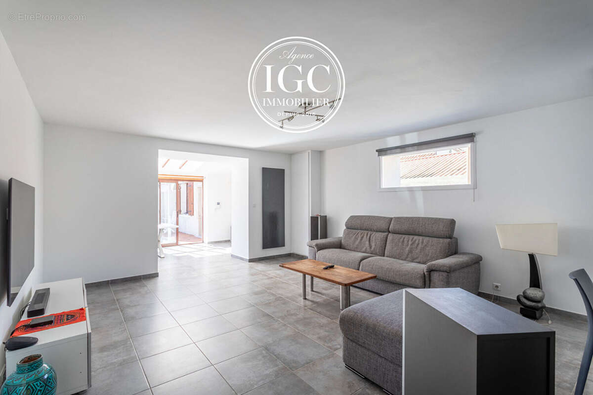 Maison Martigues 3 pièce(s) 84 m2 sur 309 m² de terrain - photo 4
