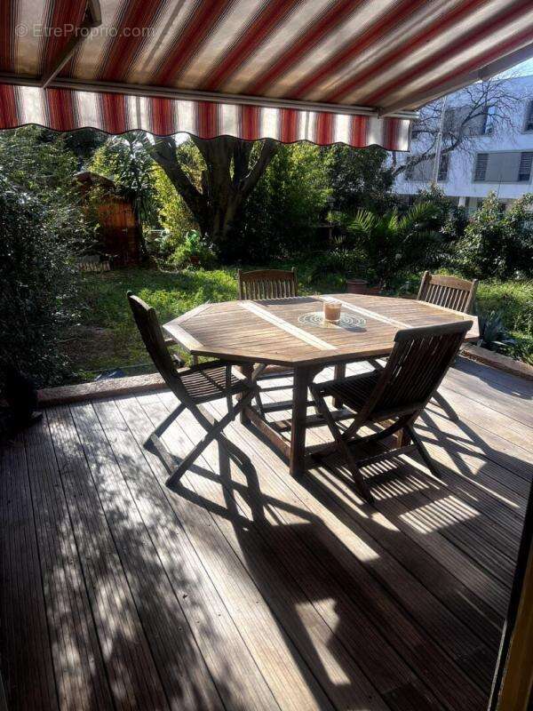 Appartement à MARSEILLE-9E