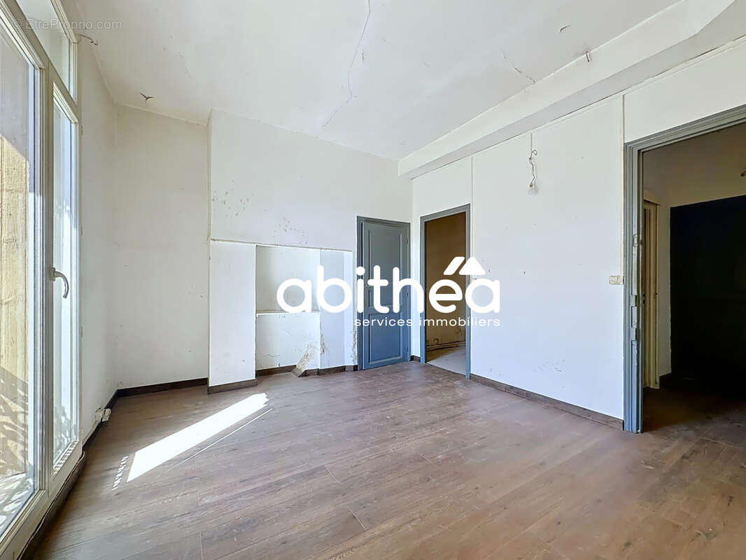 Appartement à BEZIERS