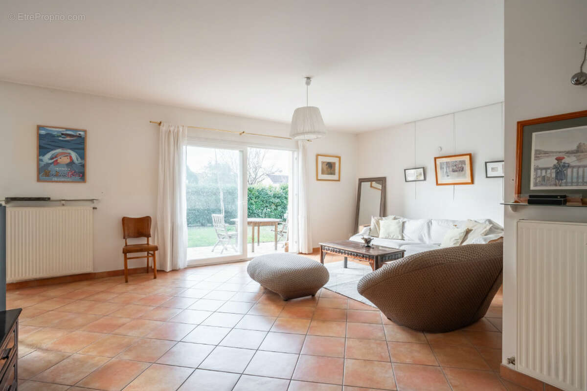 Maison à CARRIERES-SUR-SEINE