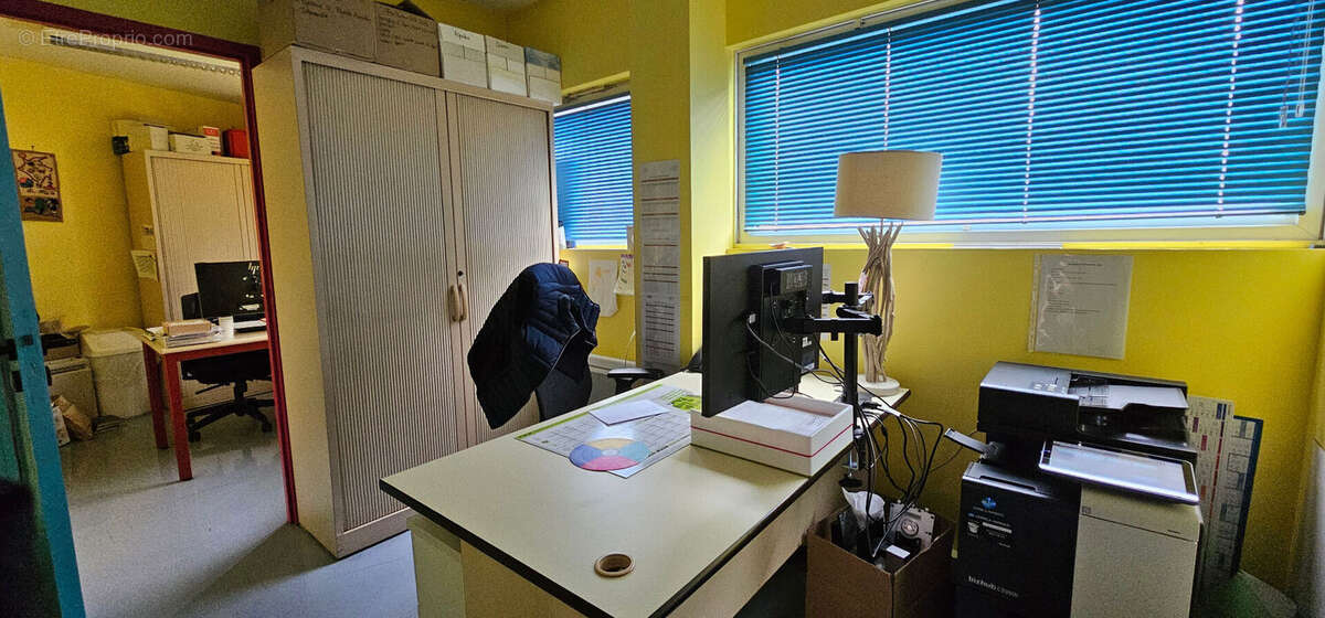 Commerce à PLOMELIN