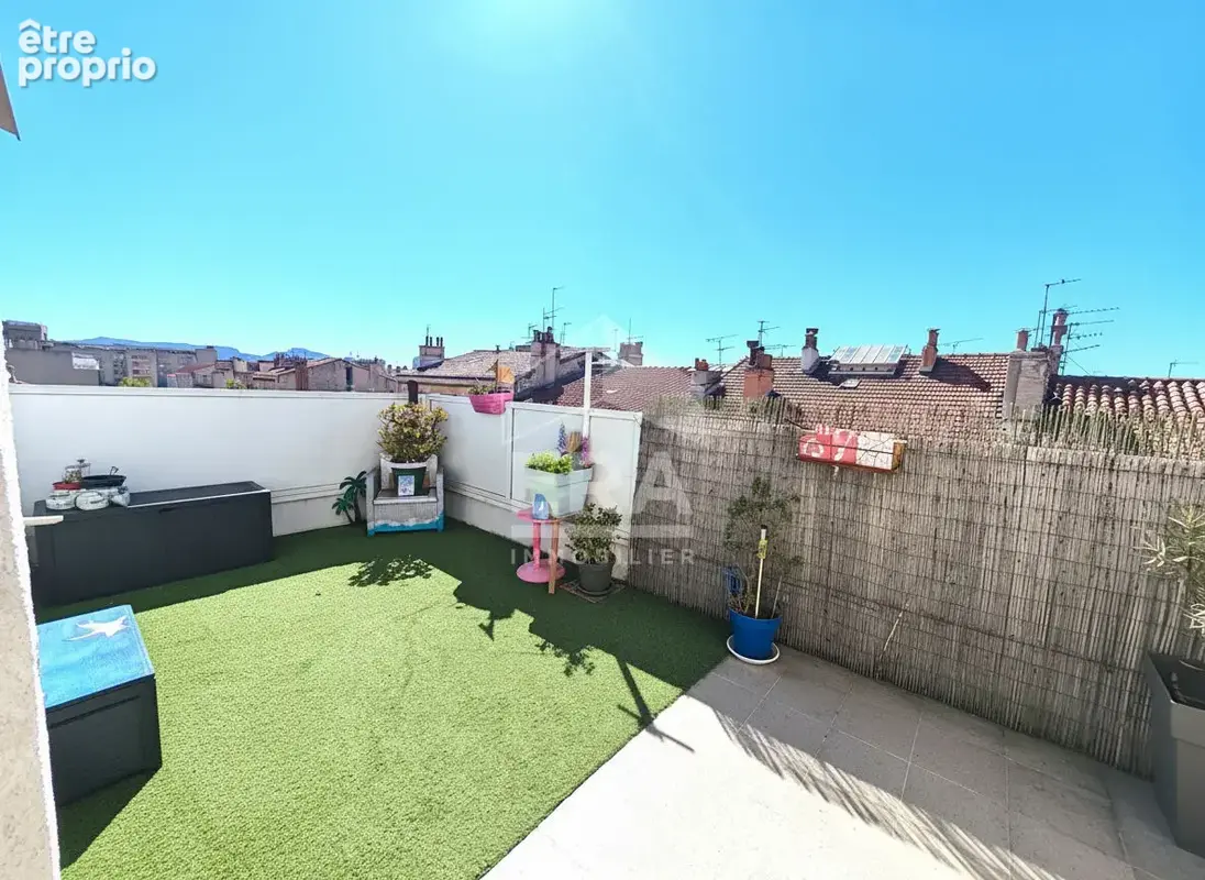 Appartement 91m² à marseille 5e arrondissement - photo 2