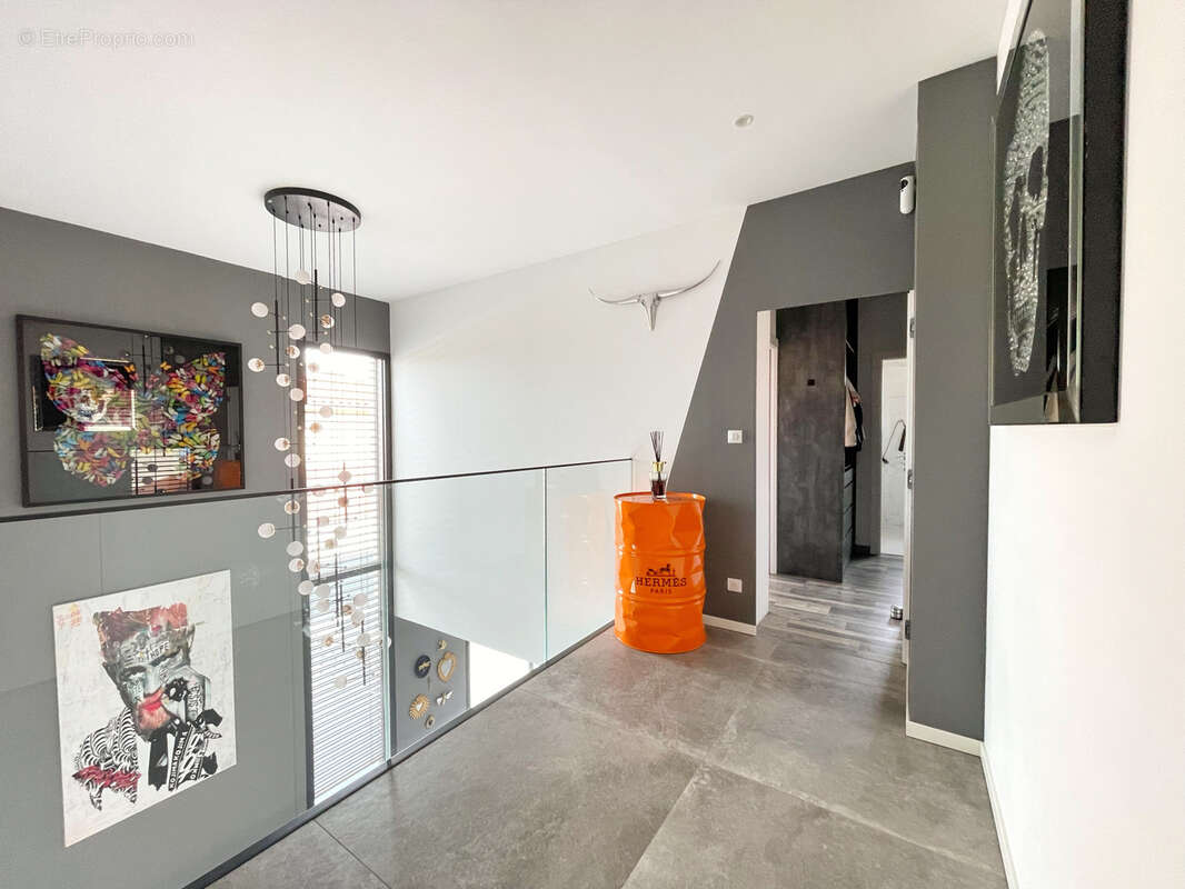 Maison à MIONS