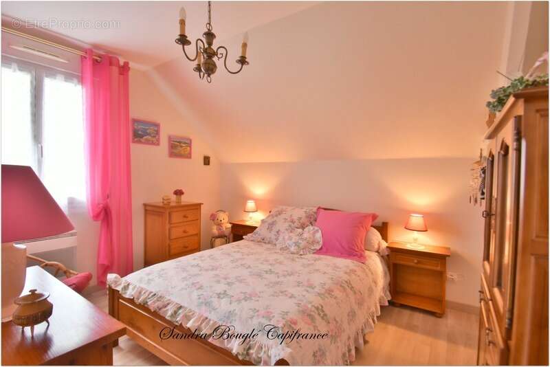 Maison à SAINTE-SUZANNE