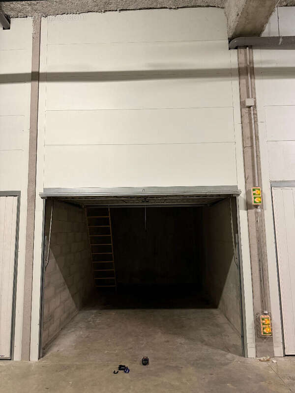 Parking à AIX-EN-PROVENCE