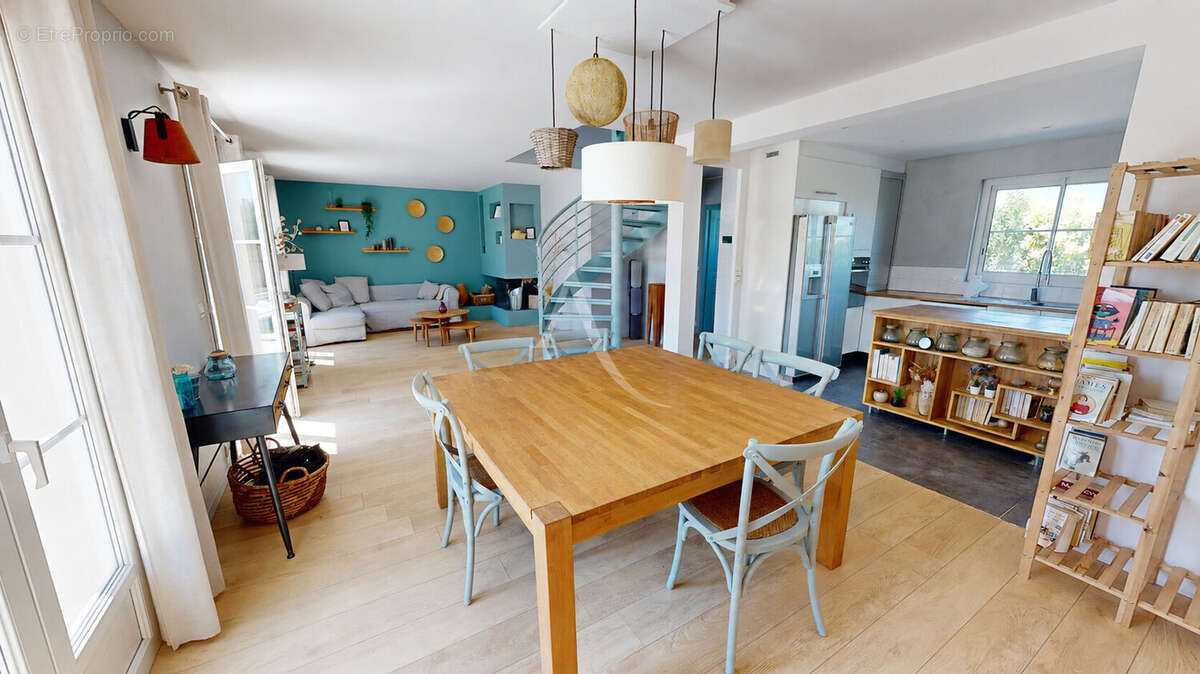 Maison familiale 4 chambres avec piscine, terrain de 904 m² sans vis-à-vis - photo 3