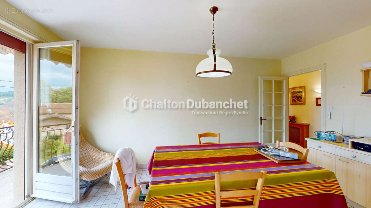 COURS - Maison de 159 m² - photo 10