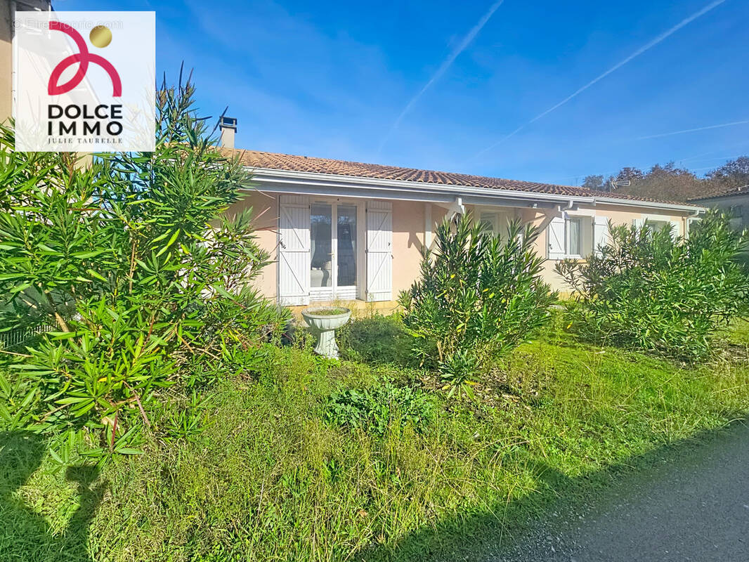 Maison à BLANQUEFORT